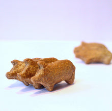 Load image into Gallery viewer, Little Puerquitos (4oz/113g)